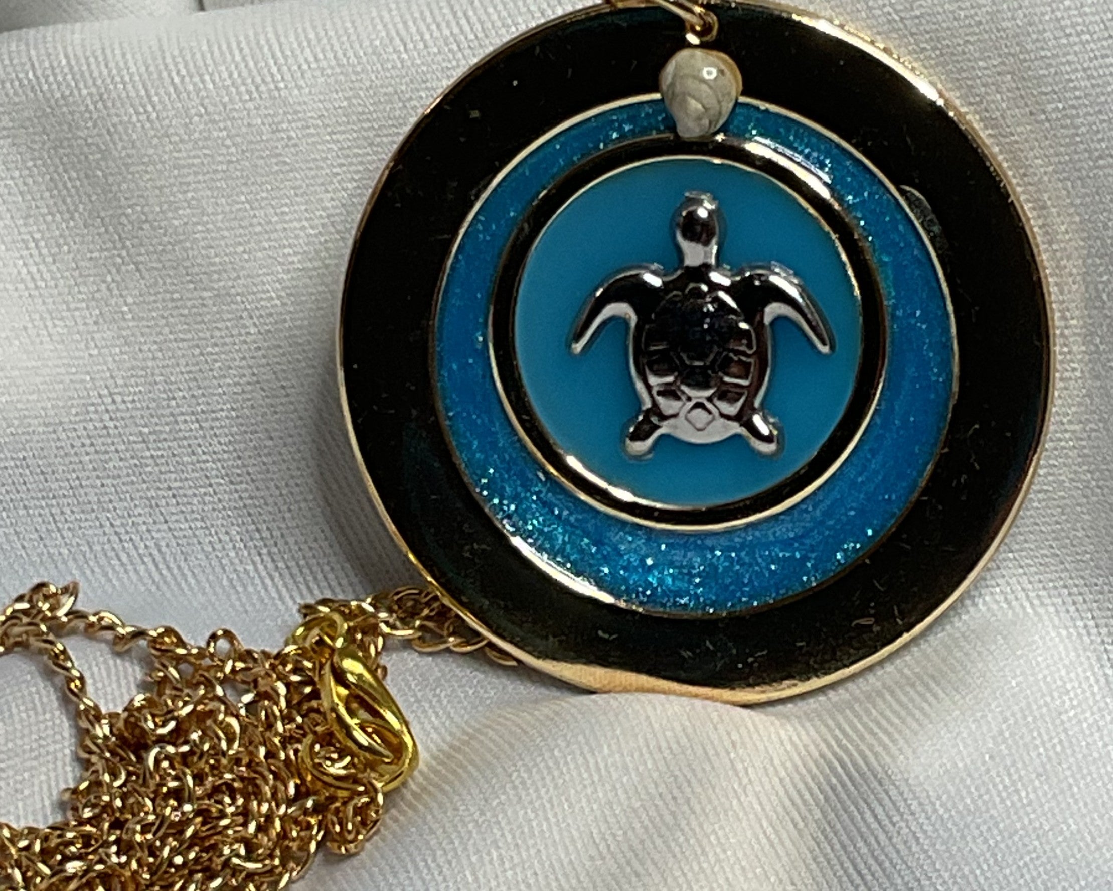 Ocean Halo Turtle Necklace