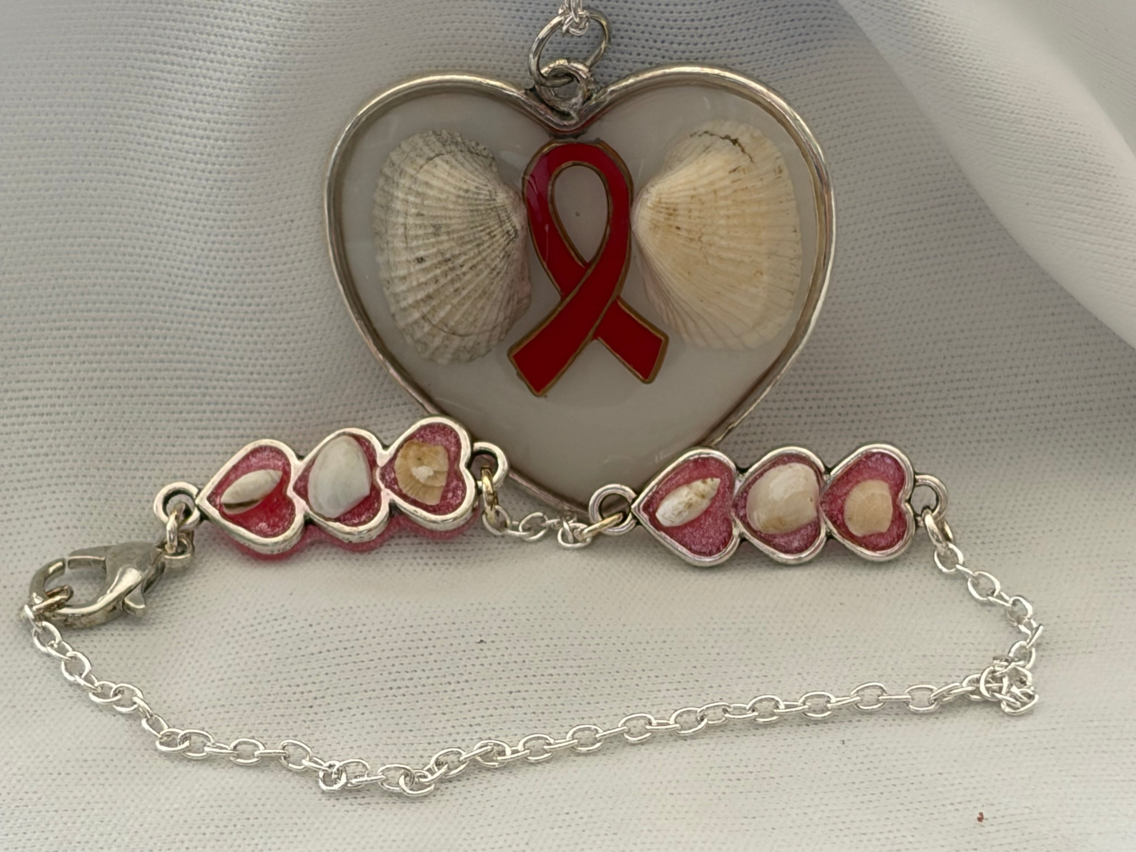 Silver Courage- Red Ribbon Coastal Set