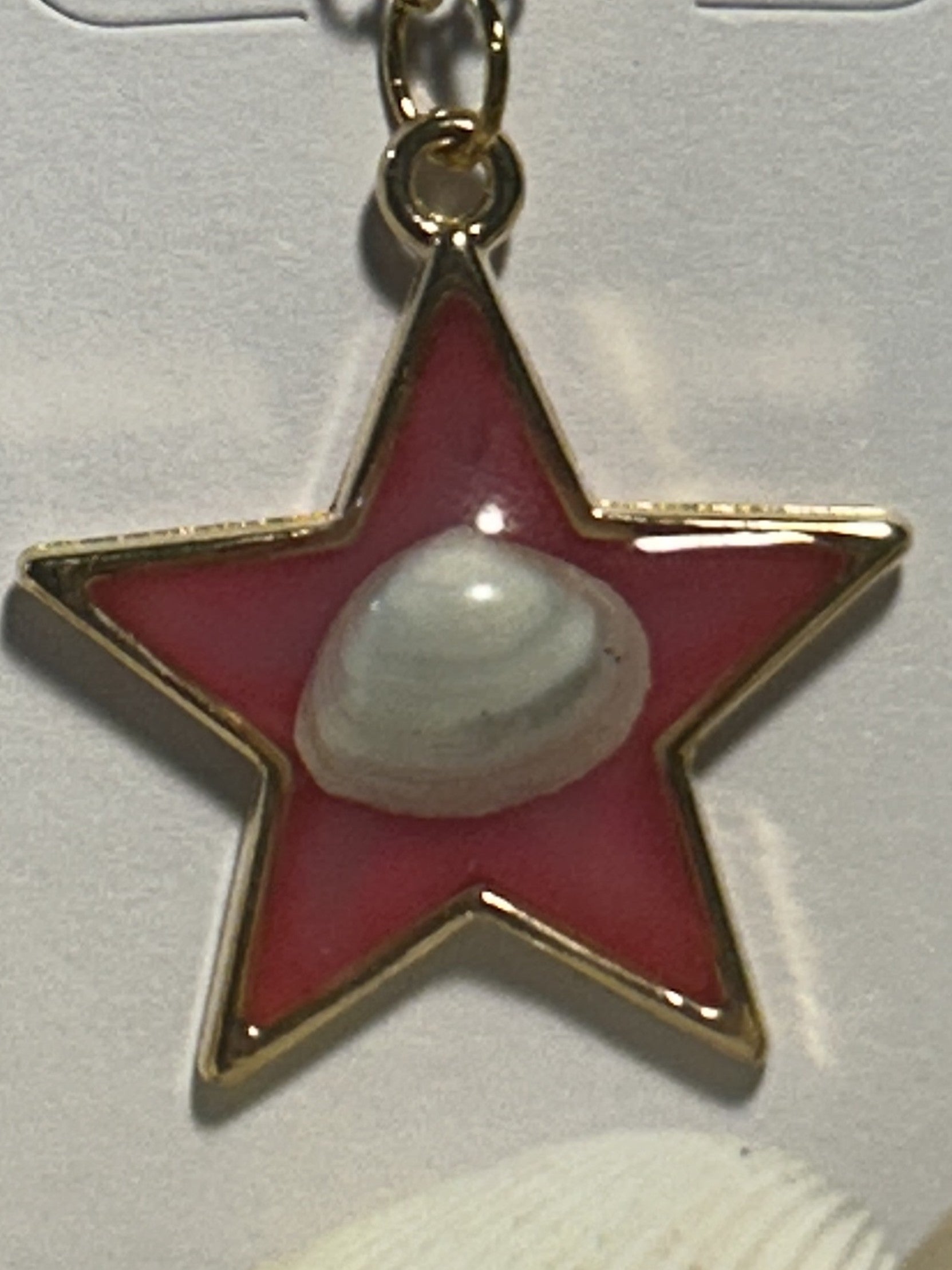 Coral Star Shell Necklace